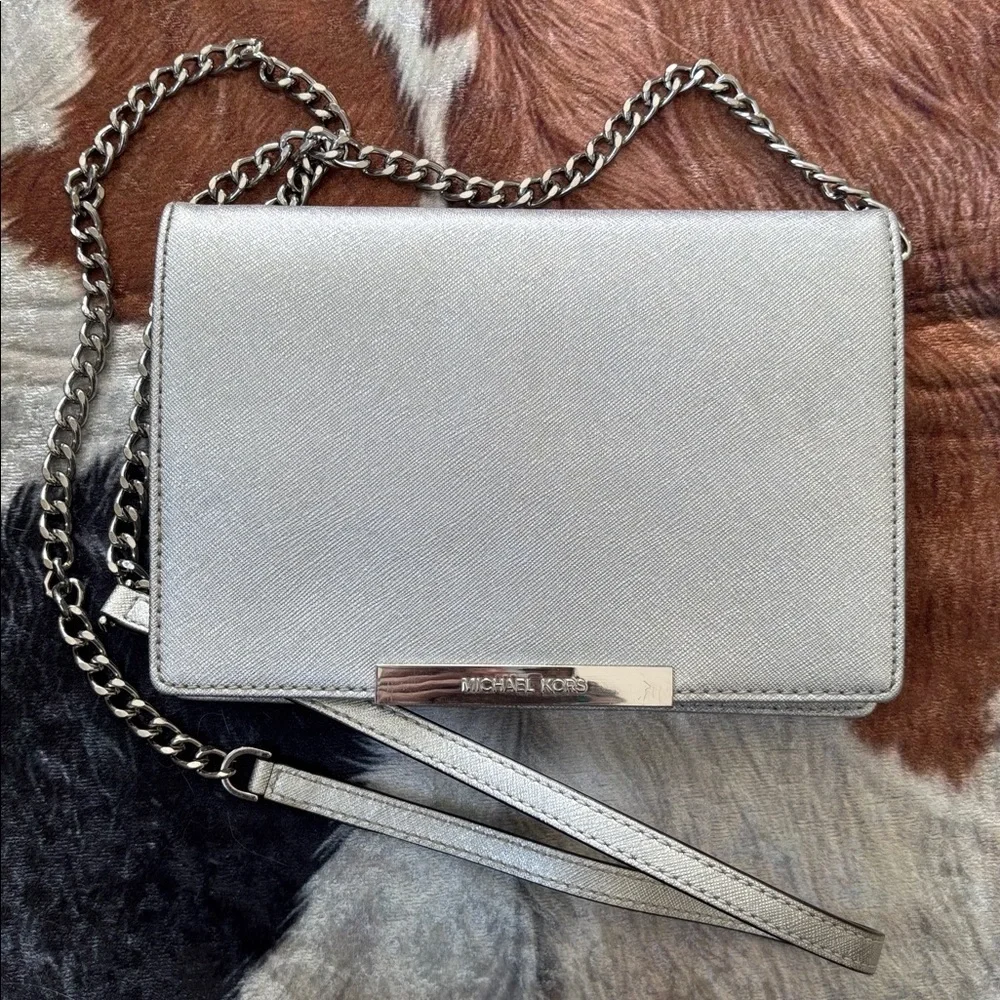 Michael Kors Genuine Leather Lana Wallet Clutch Bag Metallic Silver Crossbody